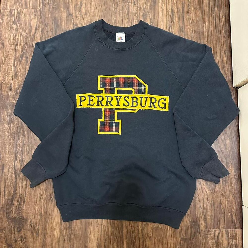 90s Plaid Perrysburg Fruit of the Loom Crewneck